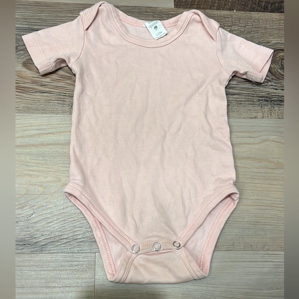Kate Quinn Organic Cotton Onesie 6-12 months